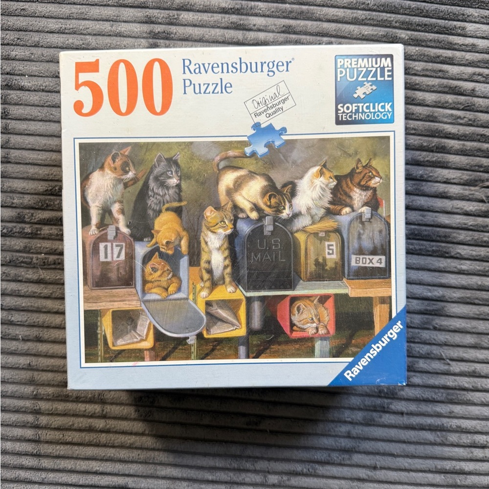 Ravensburger Blue and Orange 500-Piece Puzzle - Cats Got Mail
